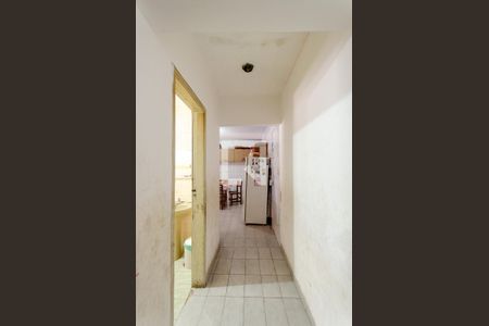 Corredor de casa para alugar com 2 quartos, 140m² em Vila Sao Vicente, São Paulo