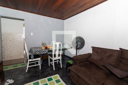 Sala de casa para alugar com 2 quartos, 95m² em Padre Miguel, Rio de Janeiro