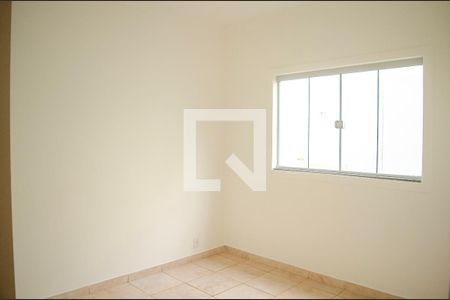 Casa para alugar com 3 quartos, 139m² em Crimeia Leste, Goiânia