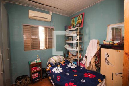 Quarto 2 de casa à venda com 4 quartos, 100m² em Coronel Aparicio Borges, Porto Alegre