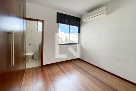 Suite 1 de apartamento à venda com 3 quartos, 75m² em Colégio Batista, Belo Horizonte