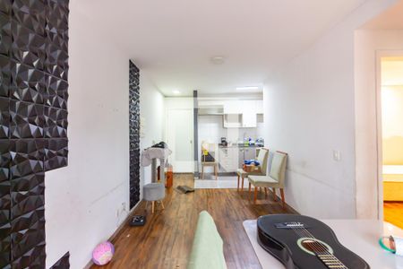 Sala  de apartamento para alugar com 2 quartos, 47m² em Santa Maria, Osasco