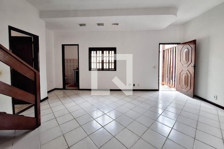 Sala de casa à venda com 3 quartos, 120m² em São Francisco, Niterói