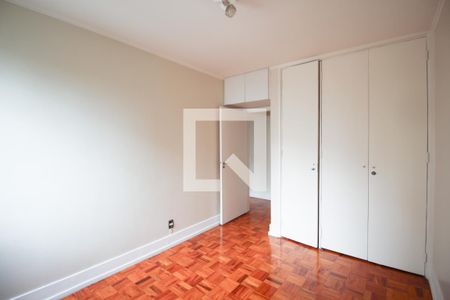 Quarto 1 de apartamento para alugar com 2 quartos, 75m² em Itaim Bibi, São Paulo