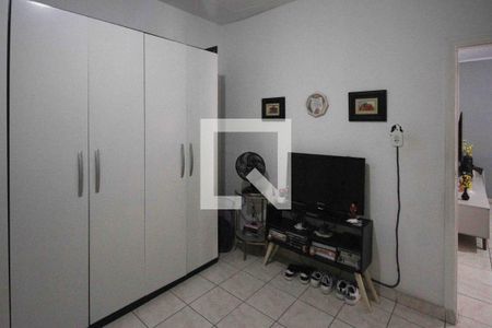 Quarto 02 de casa à venda com 4 quartos, 250m² em Vila California, São Paulo