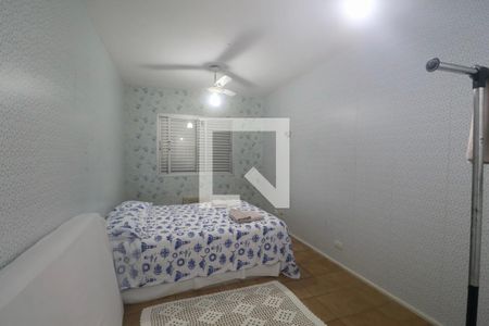 Suíte de apartamento para alugar com 3 quartos, 160m² em Jardim Tejereba, Guarujá