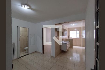 Sala  de kitnet/studio para alugar com 1 quarto, 40m² em Jardim Previdencia, São Paulo