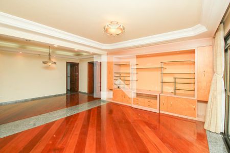 Sala de apartamento para alugar com 5 quartos, 300m² em Vila Bastos, Santo André