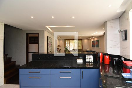 Sala de casa para alugar com 4 quartos, 182m² em Pilarzinho, Curitiba