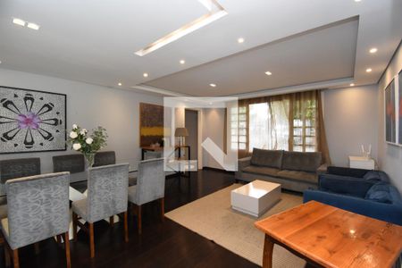 Sala de casa para alugar com 4 quartos, 182m² em Pilarzinho, Curitiba