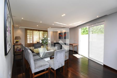 Sala de casa para alugar com 4 quartos, 182m² em Pilarzinho, Curitiba