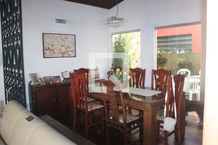 Sala de jantar de casa à venda com 3 quartos, 250m² em Jardim Santa Mena, Guarulhos