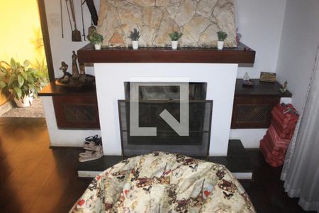 Sala de casa à venda com 3 quartos, 250m² em Jardim Santa Mena, Guarulhos