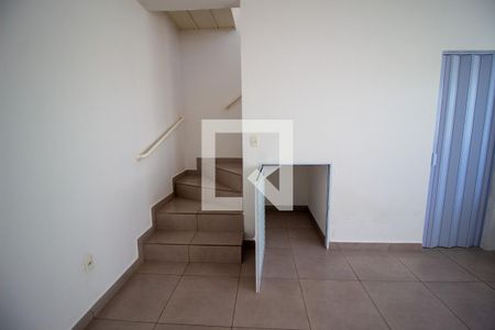 Sala de casa para alugar com 1 quarto, 55m² em Vila Bom Jesus, Sorocaba