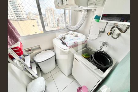 Área de Serviço de apartamento para alugar com 2 quartos, 43m² em Santa Teresinha, São Paulo