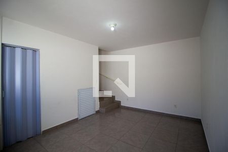 Sala de casa para alugar com 1 quarto, 55m² em Vila Bom Jesus, Sorocaba