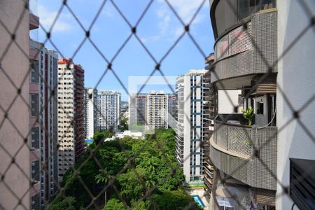 Varanda de apartamento à venda com 2 quartos, 72m² em Barra da Tijuca, Rio de Janeiro