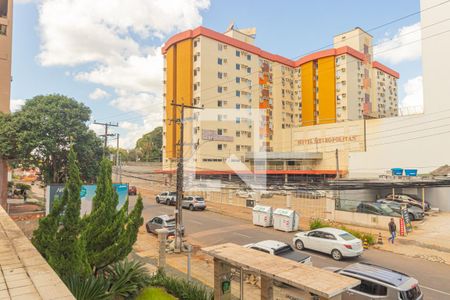 Vista da Sala de apartamento à venda com 3 quartos, 80m² em Centro, Canoas