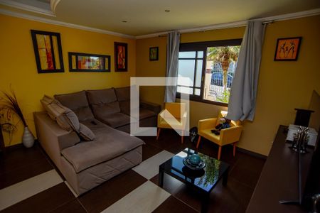 Sala de casa para alugar com 4 quartos, 245m² em Viamópolis, Viamão