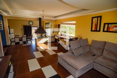 Sala de casa para alugar com 4 quartos, 245m² em Viamópolis, Viamão