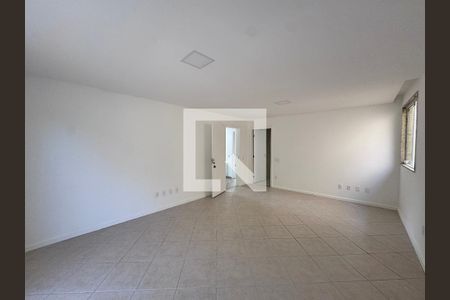 Suíte 1 de casa à venda com 4 quartos, 600m² em Recreio dos Bandeirantes, Rio de Janeiro