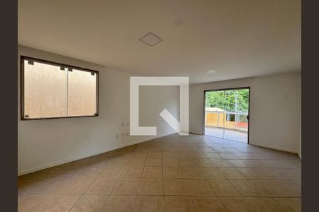 Suíte 1 de casa à venda com 4 quartos, 600m² em Recreio dos Bandeirantes, Rio de Janeiro