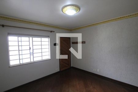 Sala de casa à venda com 2 quartos, 100m² em Vila São José, São Paulo