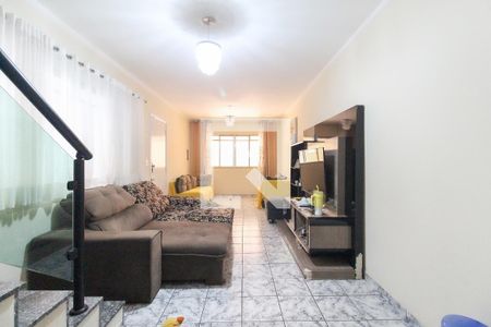 Casa à venda com 3 quartos, 180m² em Parque Guarani, São Paulo