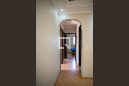 Corredor de apartamento à venda com 3 quartos, 65m² em Jardim Patente, São Paulo