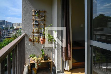 Varanda de apartamento à venda com 3 quartos, 65m² em Jardim Patente, São Paulo