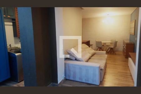 Sala de apartamento à venda com 2 quartos, 87m² em Jardim Tupanci, Barueri