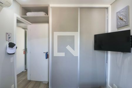 Quarto de apartamento para alugar com 2 quartos, 58m² em Vila Julia, Guarujá