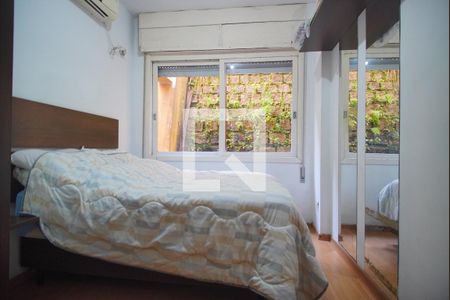 Quarto de apartamento à venda com 1 quarto, 49m² em Petrópolis, Porto Alegre