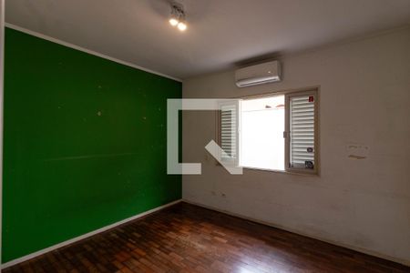 Quarto 1 de casa para alugar com 5 quartos, 432m² em Lapa, São Paulo