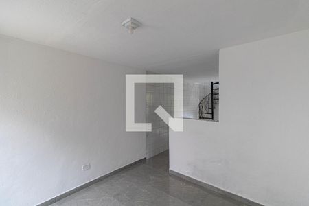 Sala e Cozinha  de casa para alugar com 1 quarto, 50m² em Guaianases, São Paulo