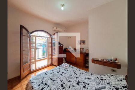 Quarto 1 de casa à venda com 4 quartos, 130m² em Jardim São Paulo, São Paulo