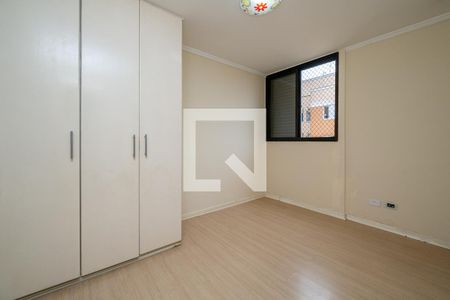 Quarto 1 de apartamento à venda com 3 quartos, 74m² em Vila Campestre, São Paulo