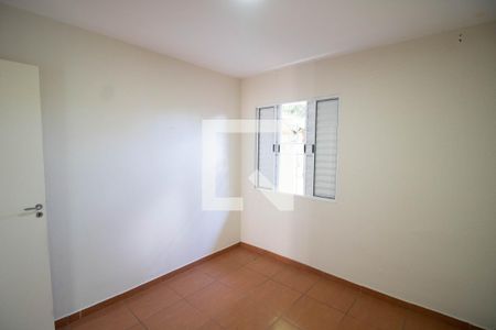 QUARTO 1 de casa à venda com 3 quartos, 180m² em Conjunto Residencial Santa Terezinha, São Paulo