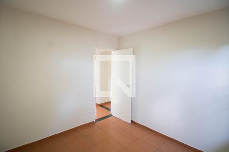 QUARTO 1 de casa à venda com 3 quartos, 180m² em Conjunto Residencial Santa Terezinha, São Paulo