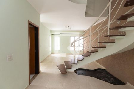 Sala  de casa para alugar com 3 quartos, 141m² em Vila Amélia, São Paulo