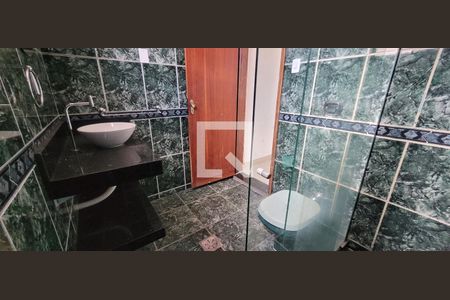 banheiro suite de casa para alugar com 3 quartos, 244m² em Niterói, Betim