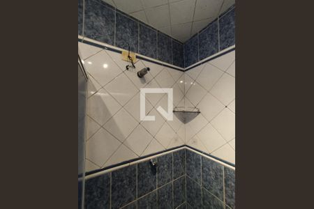 Banheiro - torneira de casa para alugar com 2 quartos, 60m² em Sacoma, São Paulo