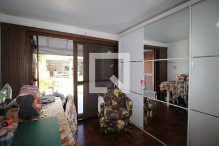 Casa à venda com 3 quartos, 270m² em Bom Jesus, Porto Alegre