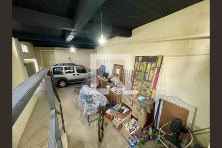 Casa para alugar com 6 quartos, 201m² em Colégio Batista, Belo Horizonte