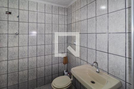 Banheiro de casa para alugar com 1 quarto, 88m² em Jardim da Conquista, São Paulo