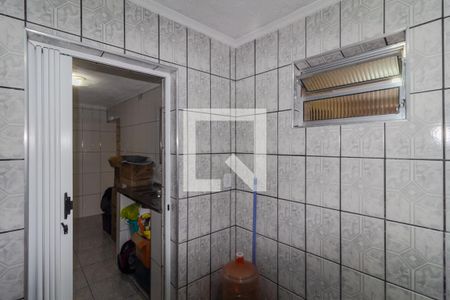 Banheiro de casa para alugar com 1 quarto, 88m² em Jardim da Conquista, São Paulo