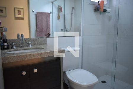 Banheiro Social de apartamento à venda com 2 quartos, 69m² em Chácara Inglesa, São Paulo
