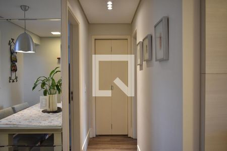 Corredor de apartamento à venda com 2 quartos, 69m² em Chácara Inglesa, São Paulo