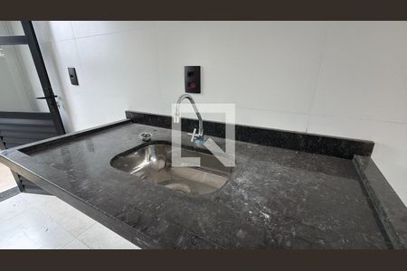 Sala/Cozinha de apartamento para alugar com 1 quarto, 85m² em Vila Invernada, São Paulo