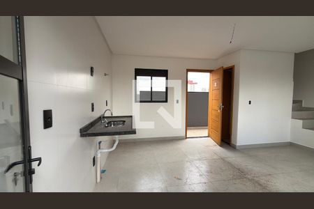 Sala/Cozinha de apartamento para alugar com 1 quarto, 85m² em Vila Invernada, São Paulo
